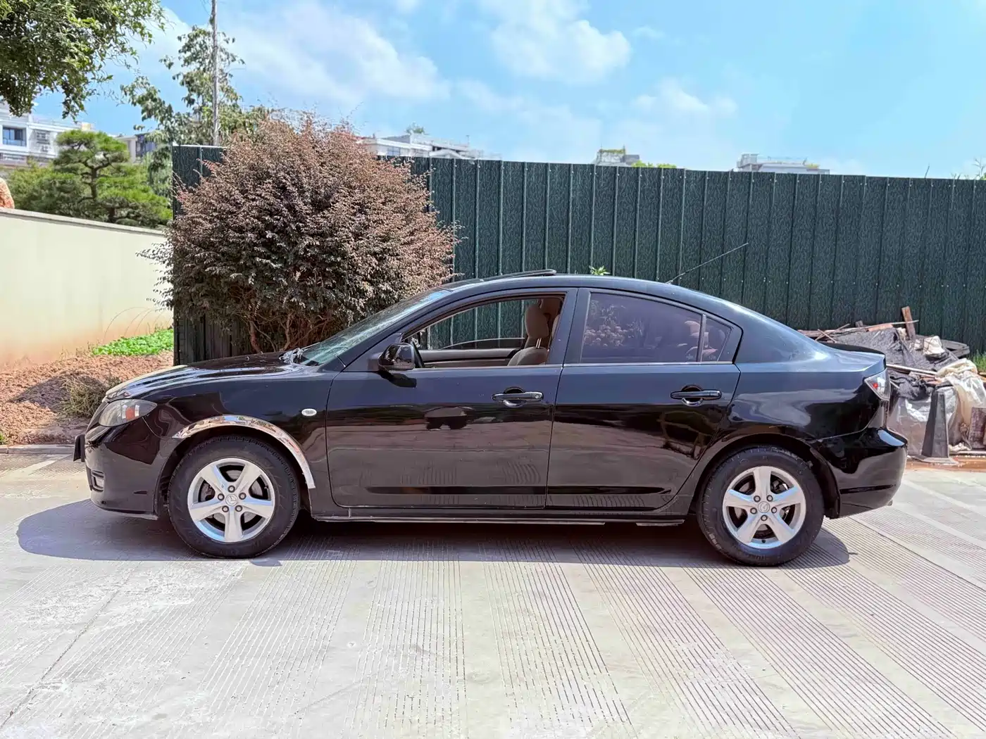 Mazda 3 2011 2010 1.6L Automatic Classic Fashion