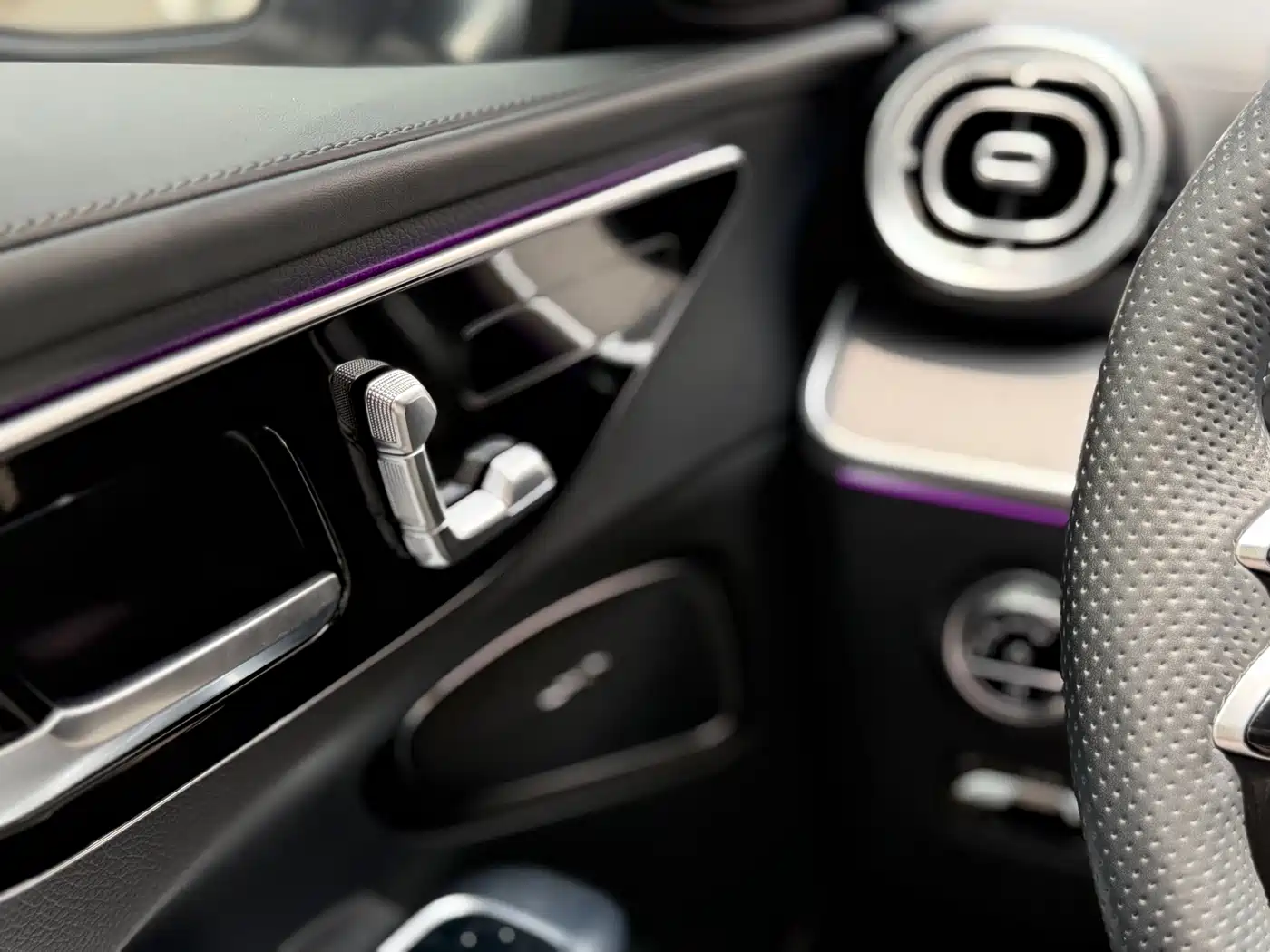 Mercedes-Benz C-Class 2023 C 260 L Sport фото 8