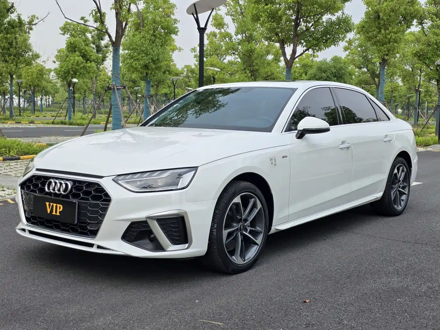Audi A4L 2022 40 TFSI Fashion Dynamic