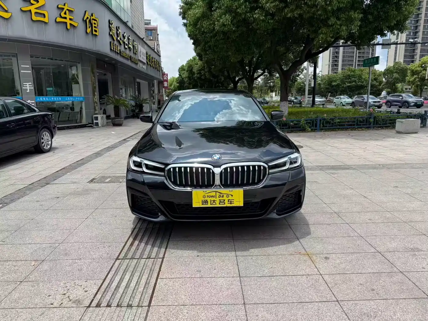 BMW 5 Series 2021 525Li M Sport Package