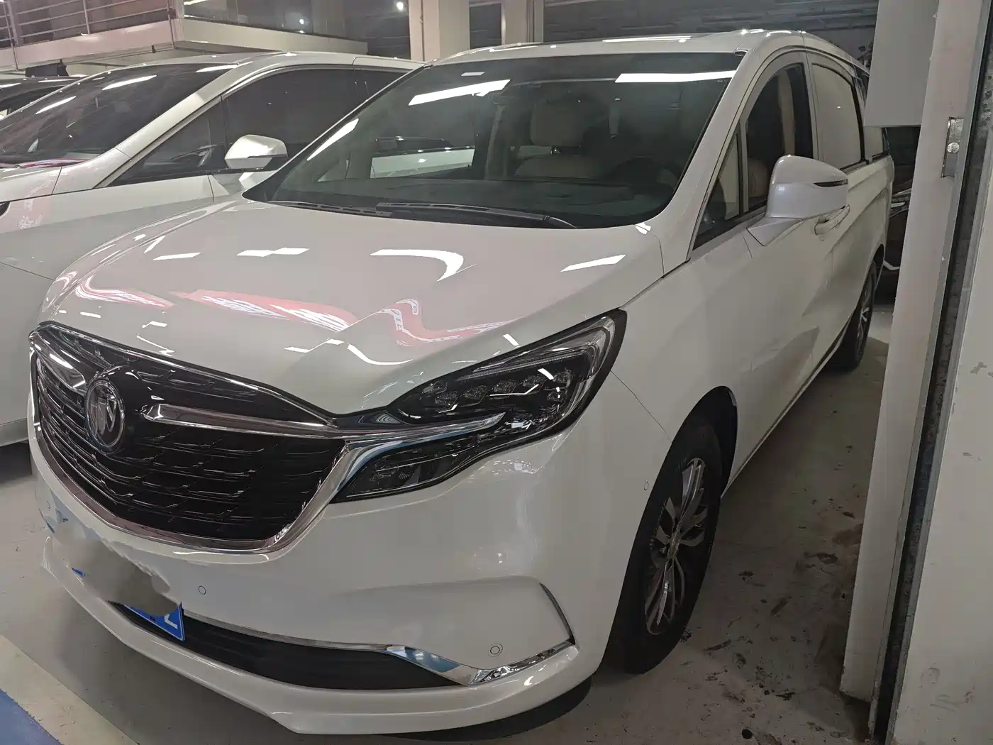 BUICK GL8