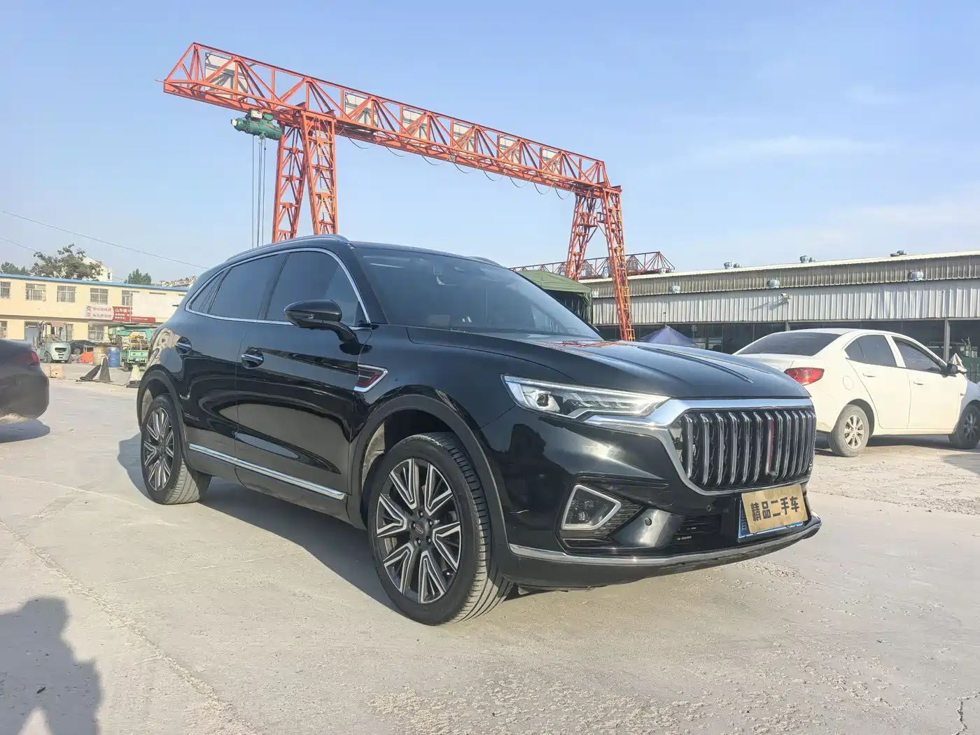 Hongqi HS5 2022 Facelift 2.0T Smart Flag Enjoyment AWD Edition фото 3