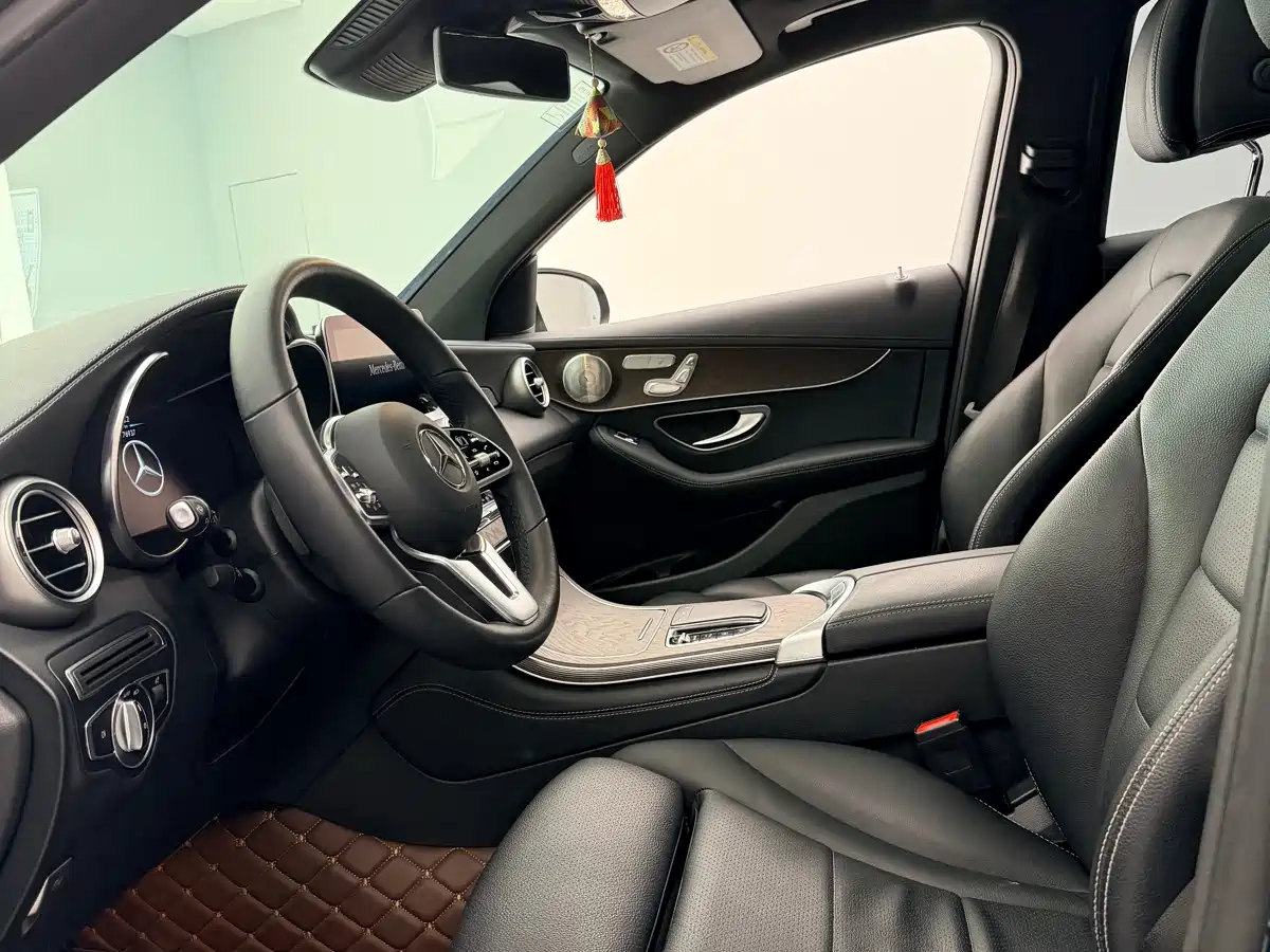 Mercedes-Benz GLC 2022 Model GLC 300 L 4MATIC Dynamic Edition фото 24