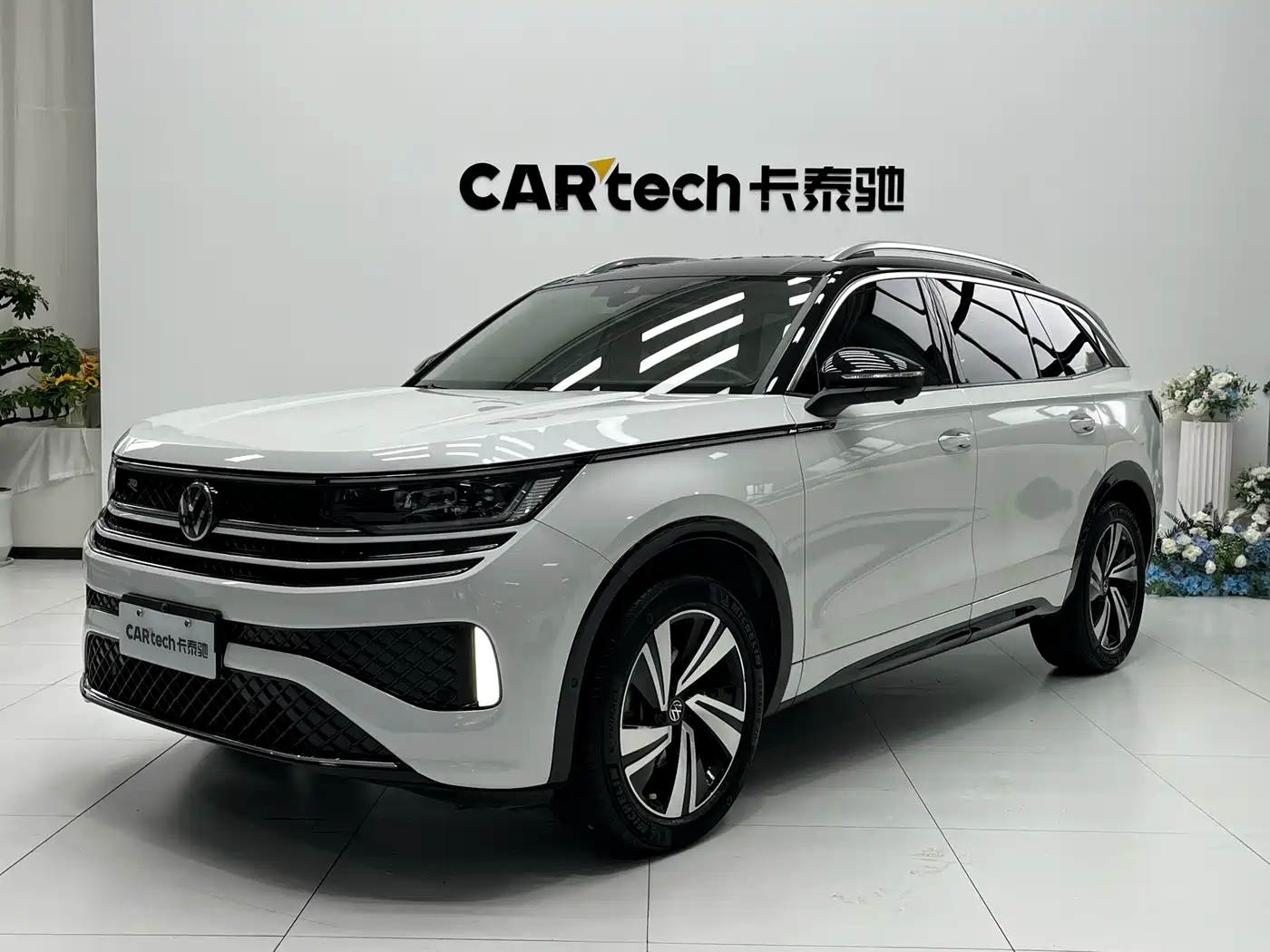 Volkswagen Talagon 2023 380TSI 4WD R-Line Touring Edition
