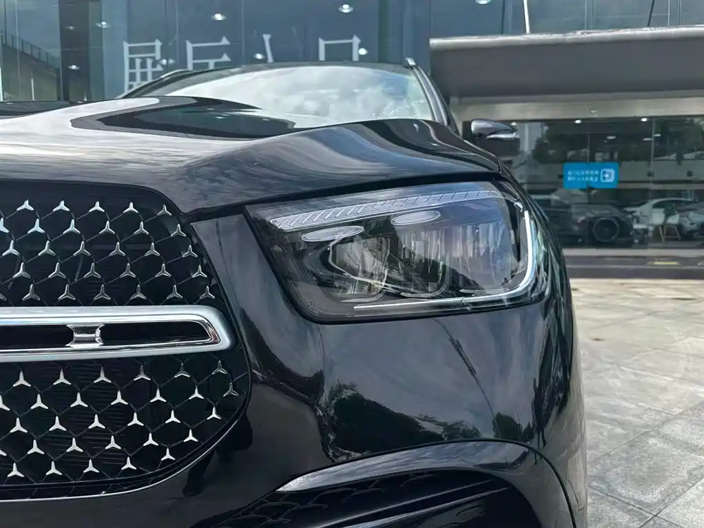 Mercedes-Benz GLE 2025 GLE 450 4MATIC Fashion фото 11