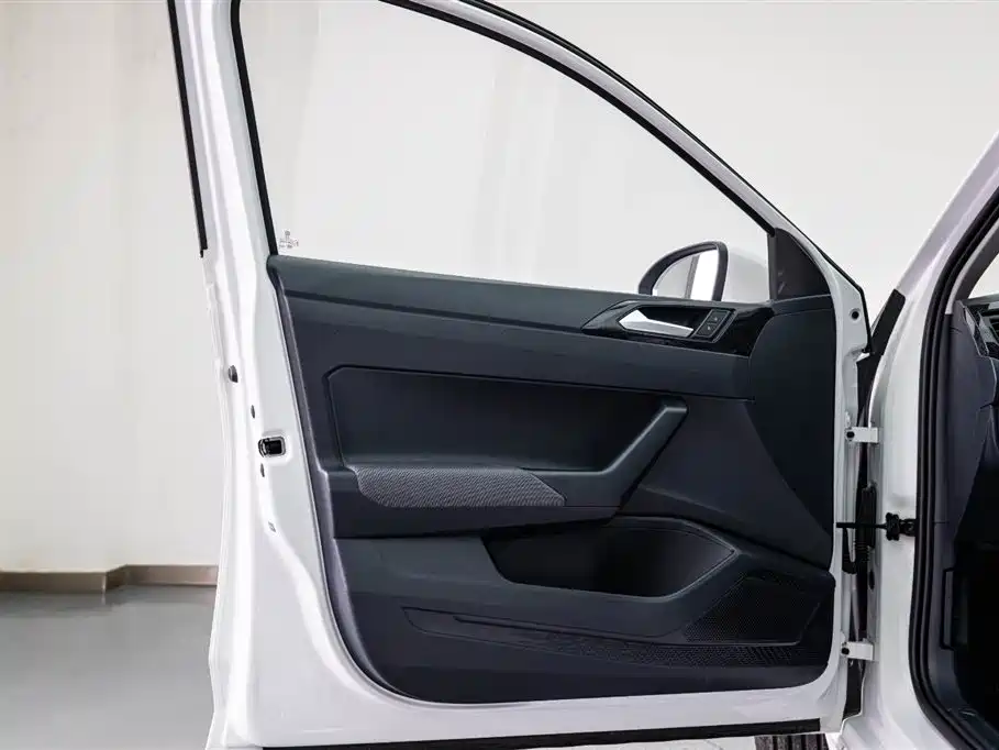 Volkswagen Lavida 2026 Model X-Ray 1.5L Premium Elegance Edition фото 10