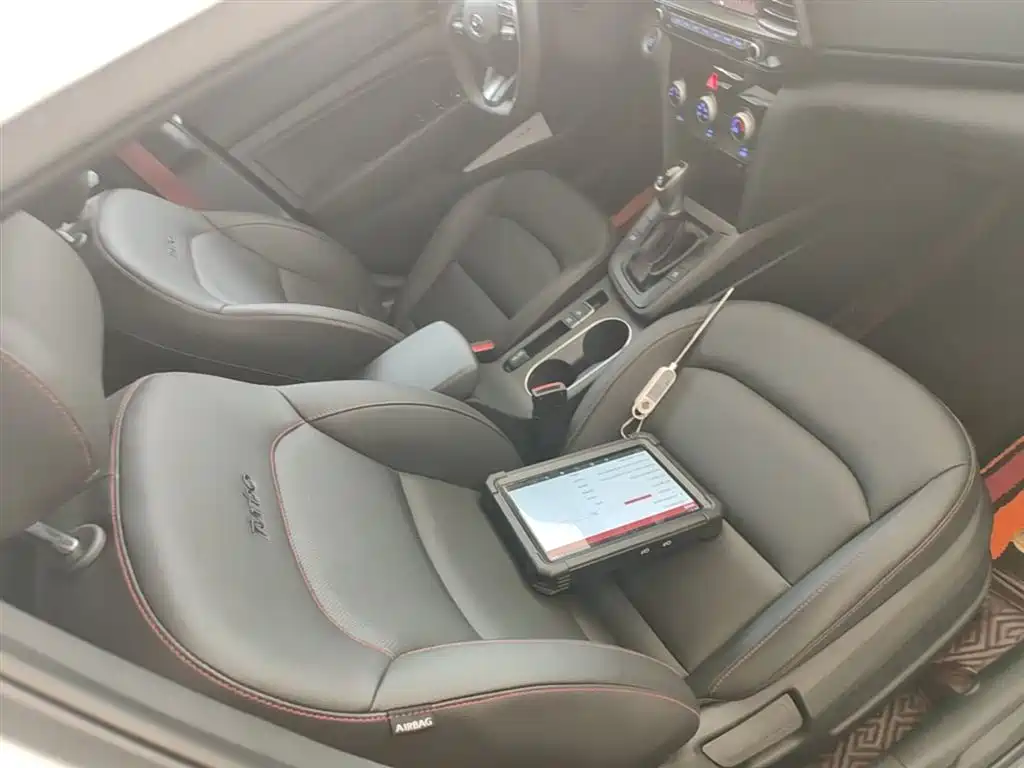Hyundai Elantra 2019 1.4T Dual-clutch XuanDong·Vitality Type фото 25