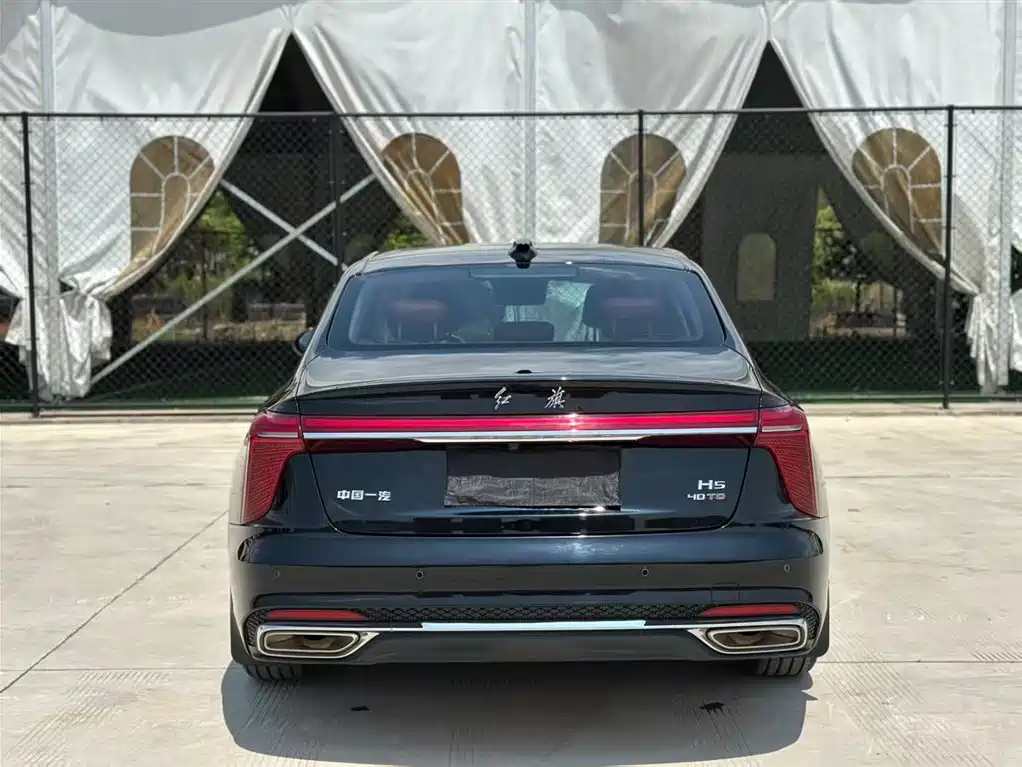 Hongqi H5 2024 2.0T Automatic Smart Connect Flag Enjoy Edition фото 8