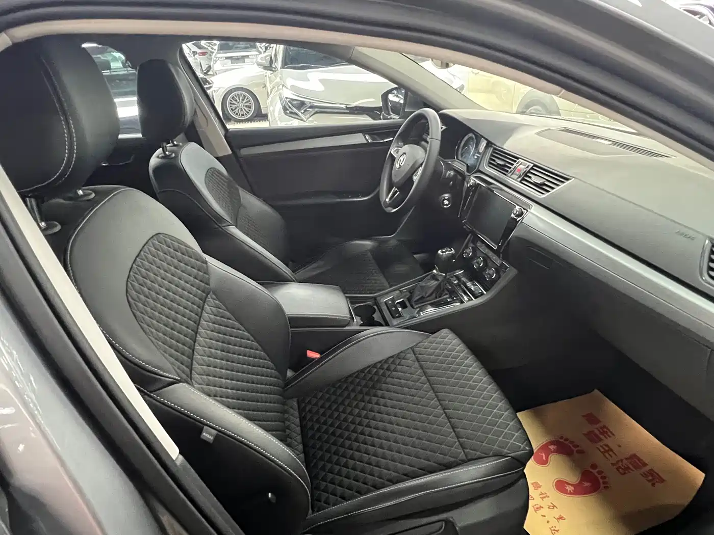Škoda Superb 2018 TSI280 DSG Comfort (China V) фото 16