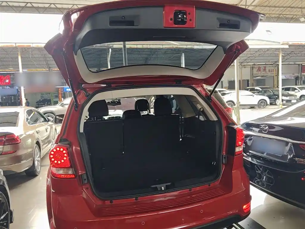 Dodge Journey 2016 2013 Model 2.4L 2WD Premium Edition