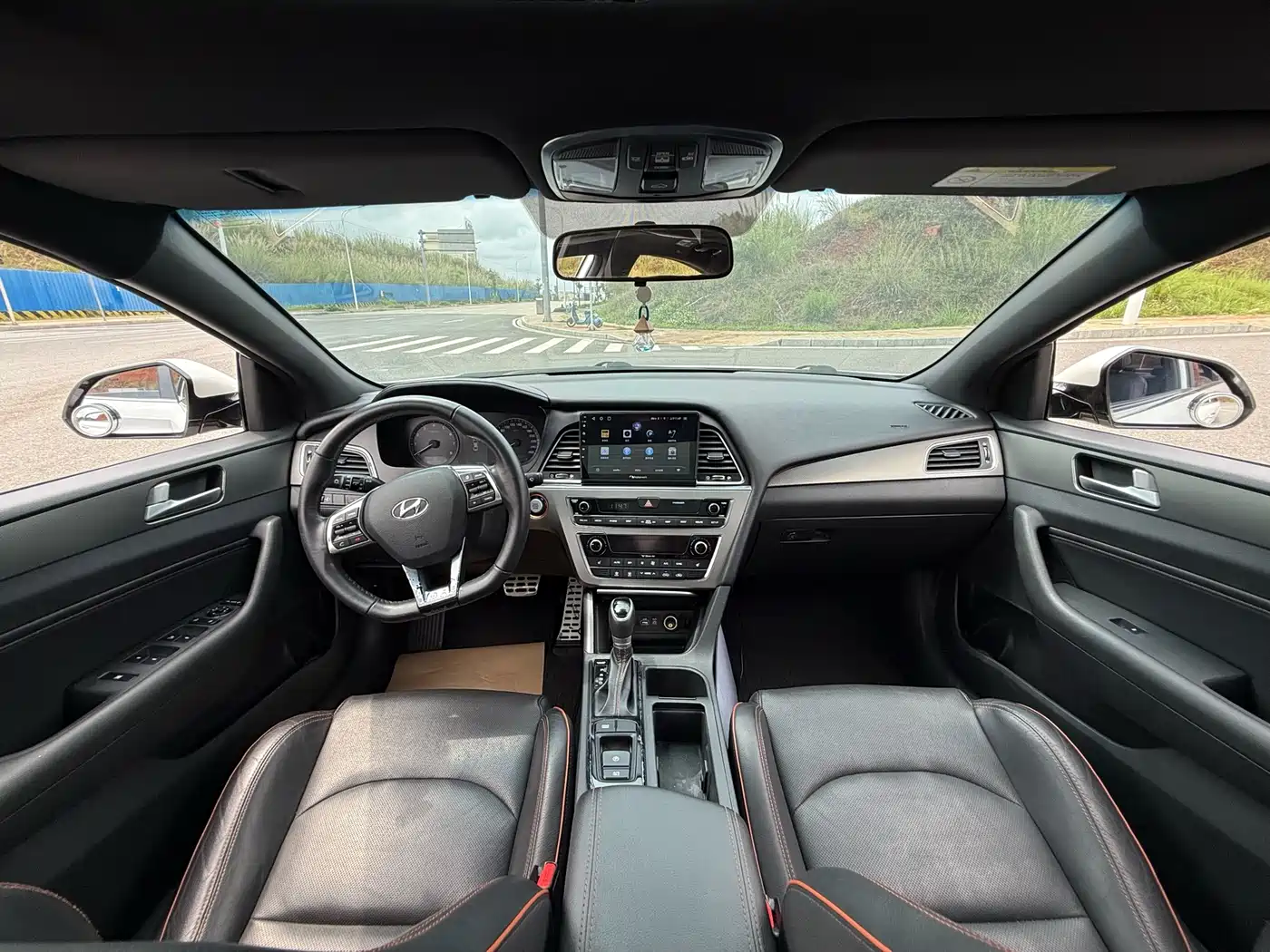 Hyundai Sonata 2015 1.6T GLX Leading фото 7
