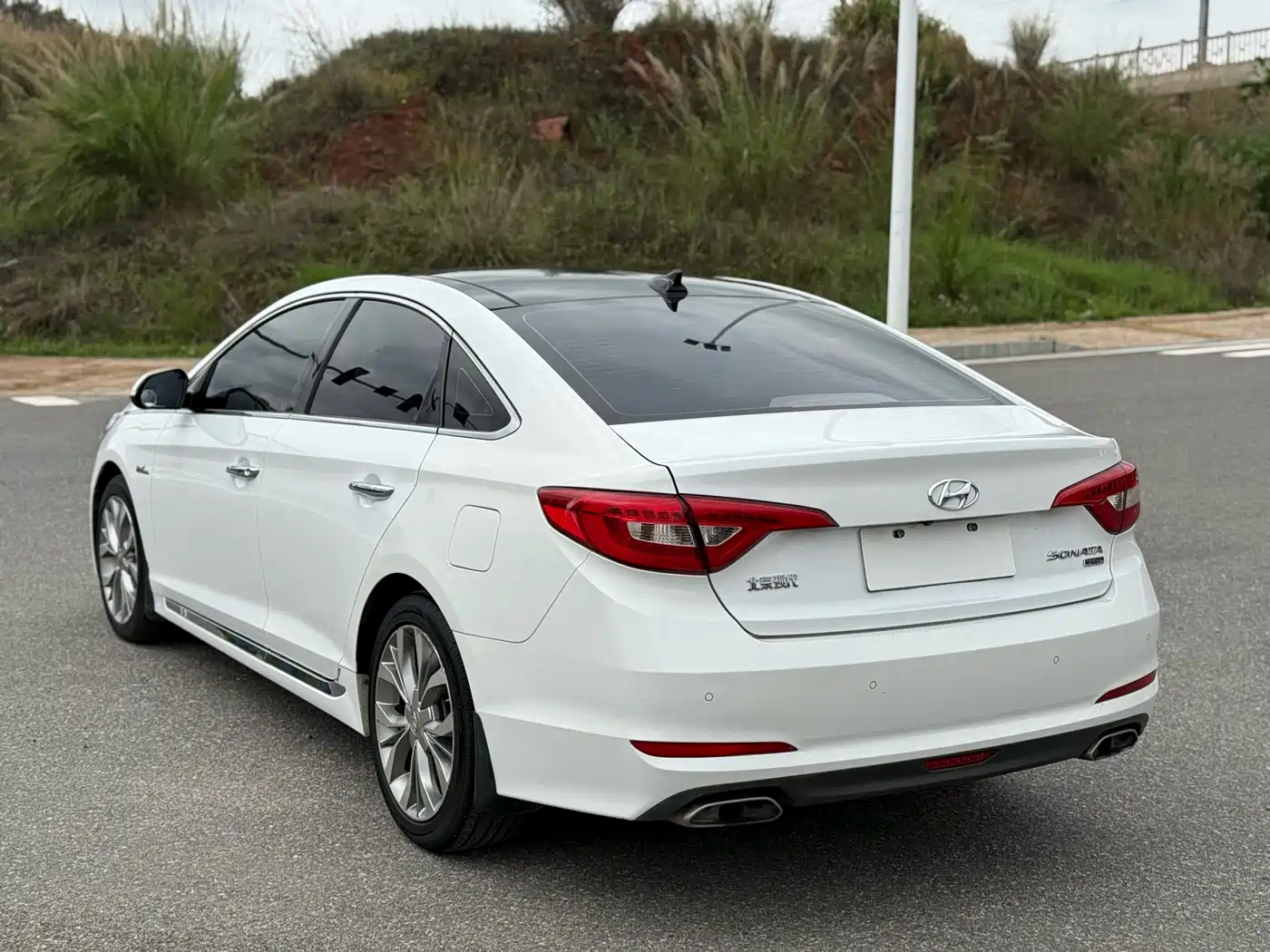 Hyundai Sonata 2015 1.6T GLX Leading фото 10