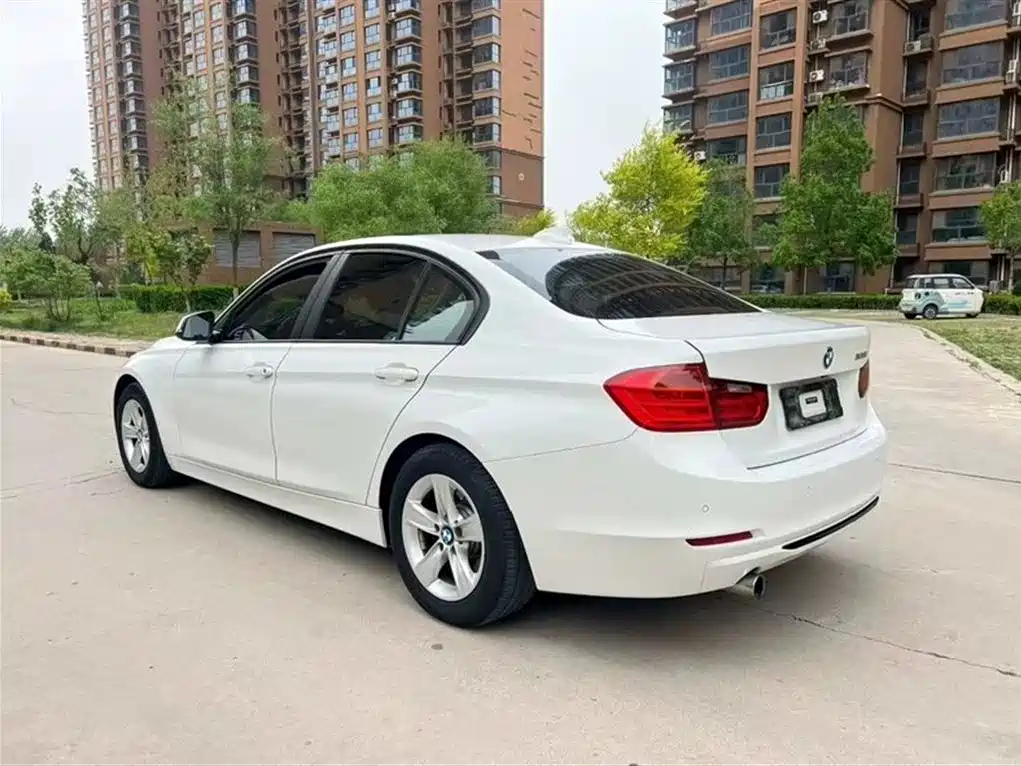 BMW 3 Series 2015 320Li Fashion фото 6