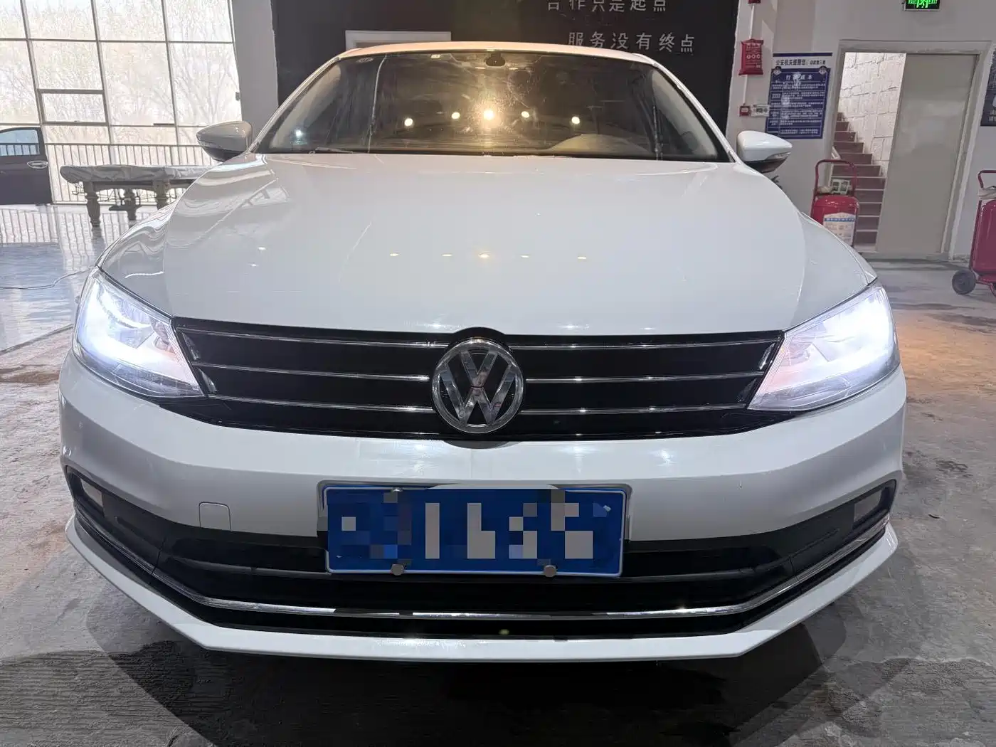 Volkswagen Sagitar 2018 1.6L Automatic Comfort фото 2