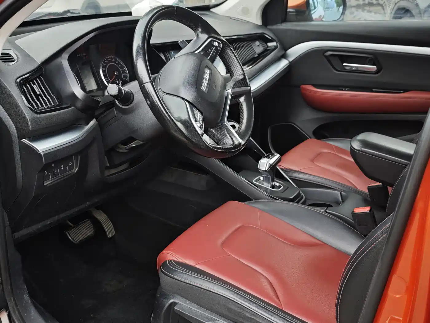 Haval H2s 2017 Red Label 1.5T DCT Luxury фото 6