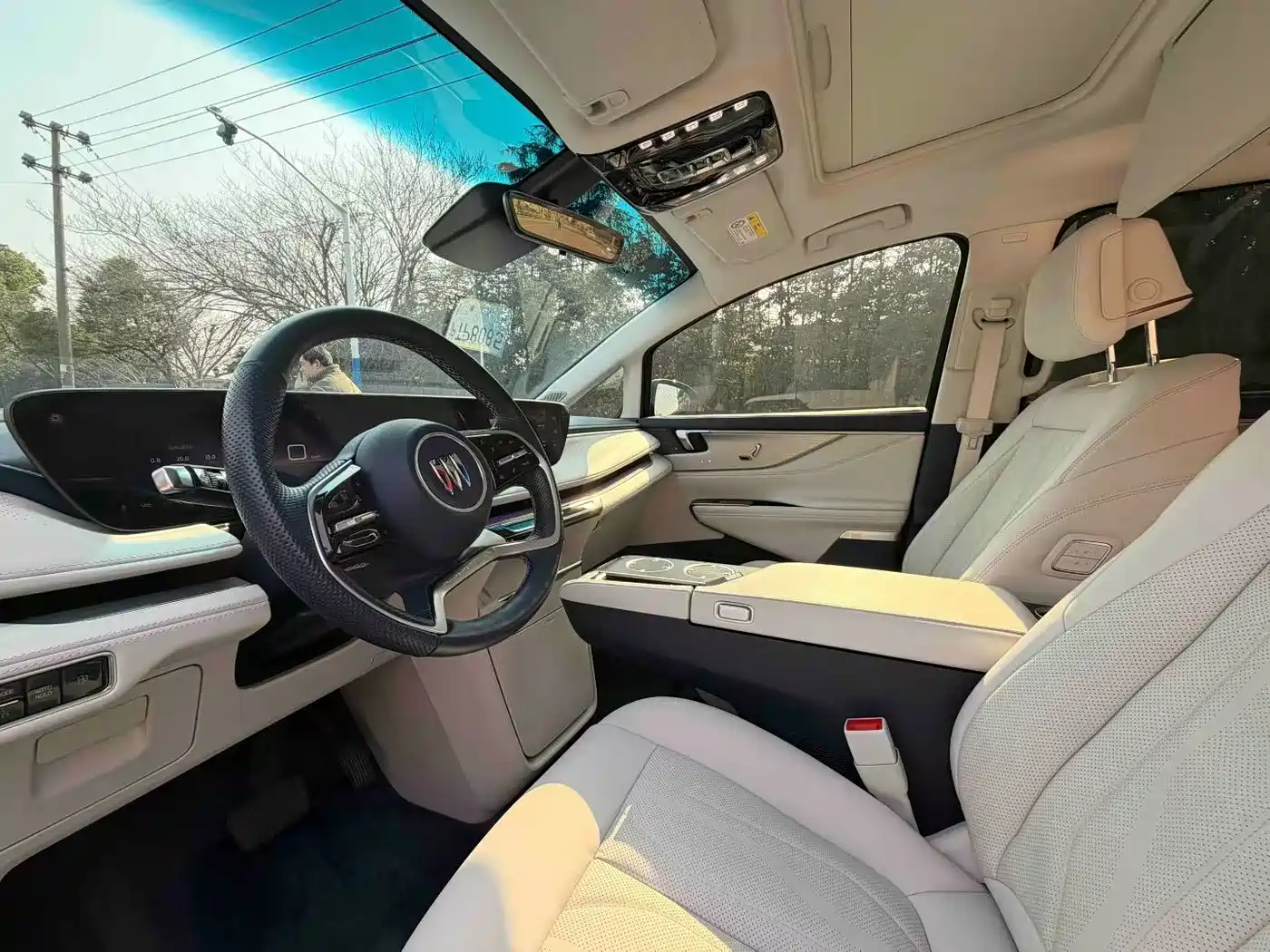 Buick GL8 New Energy 2024 Land Honor Luxury Edition 6-Seater фото 5