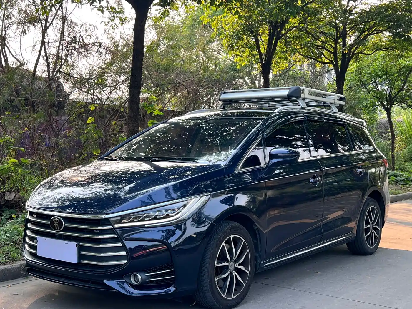 BYD Song MAX 2018 2017 1.5T Auto Smart Elite 7-Seater