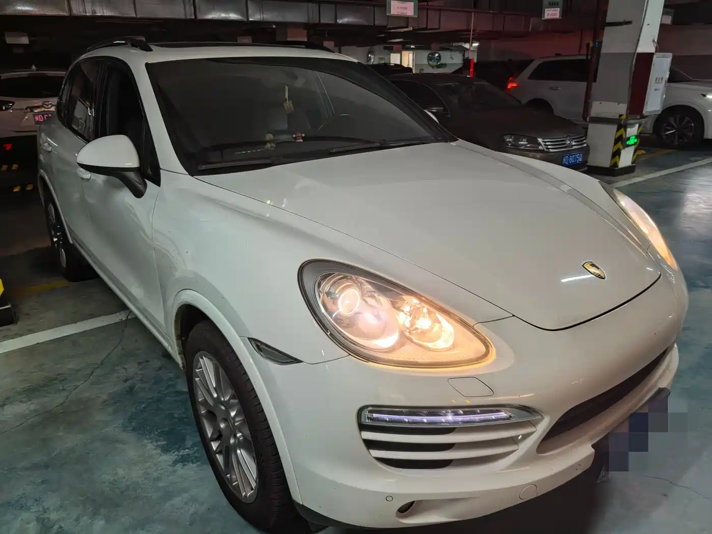 Porsche Cayenne 2011 Cayenne 3.0T фото 2