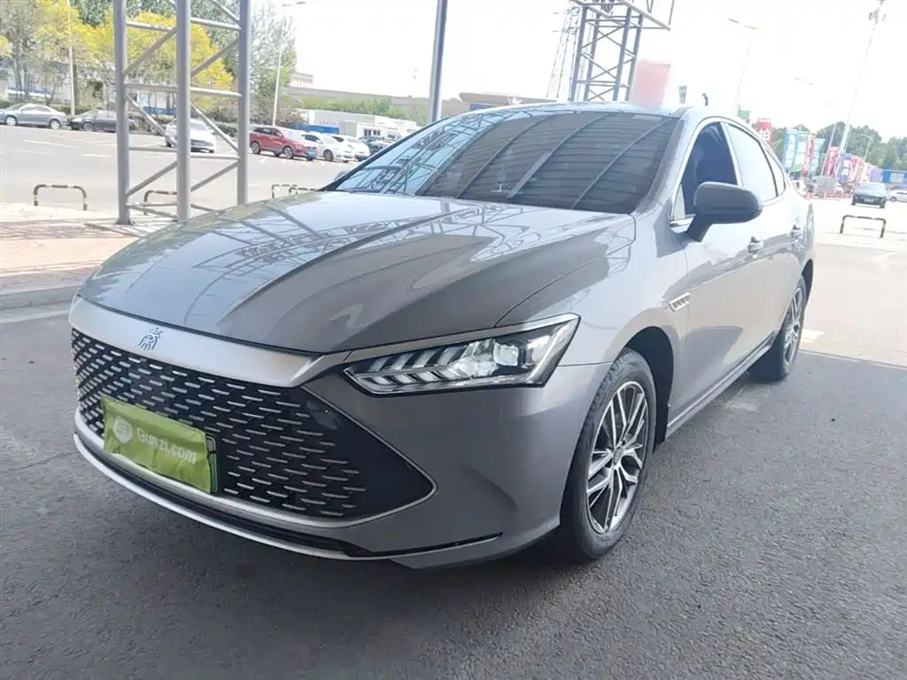 BYD Qin PLUS 2023 Champion Edition DM-i 120KM Leading Type
