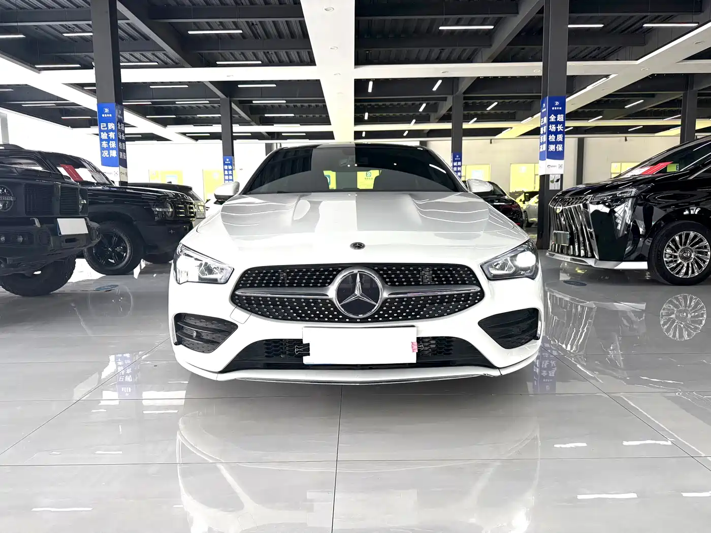 MERCEDES-BENZ CLA