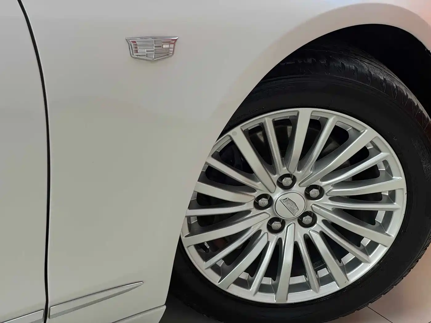 Cadillac CT6 2021 28T Luxury фото 28