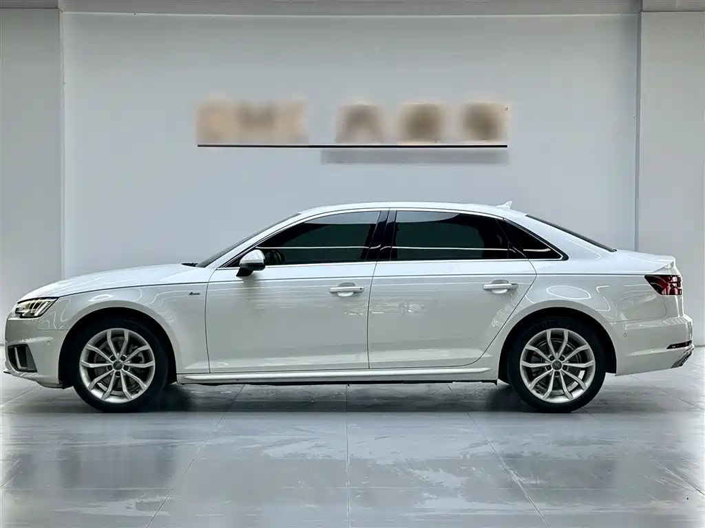 Audi A4L 2019 40 TFSI Fashion (China VI) фото 4