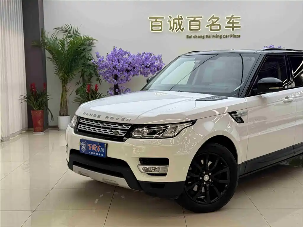 Land Rover Range Rover Sport 2016 Model 2.0 GTDi HSE фото 3