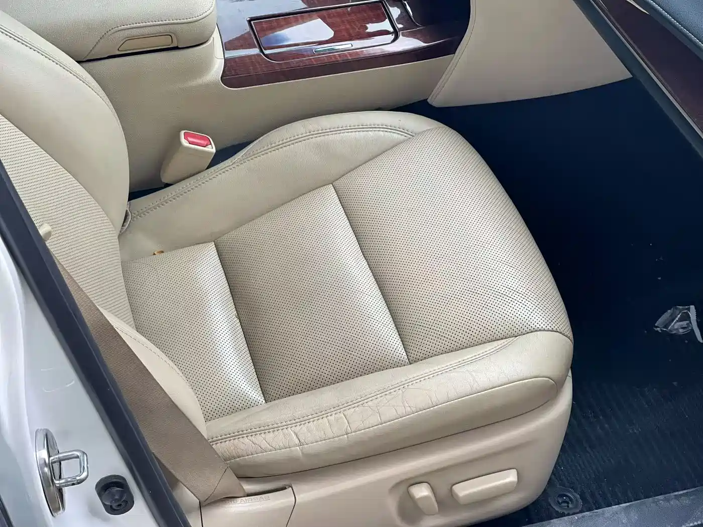Toyota Crown 2015 2.0T Fashion фото 4