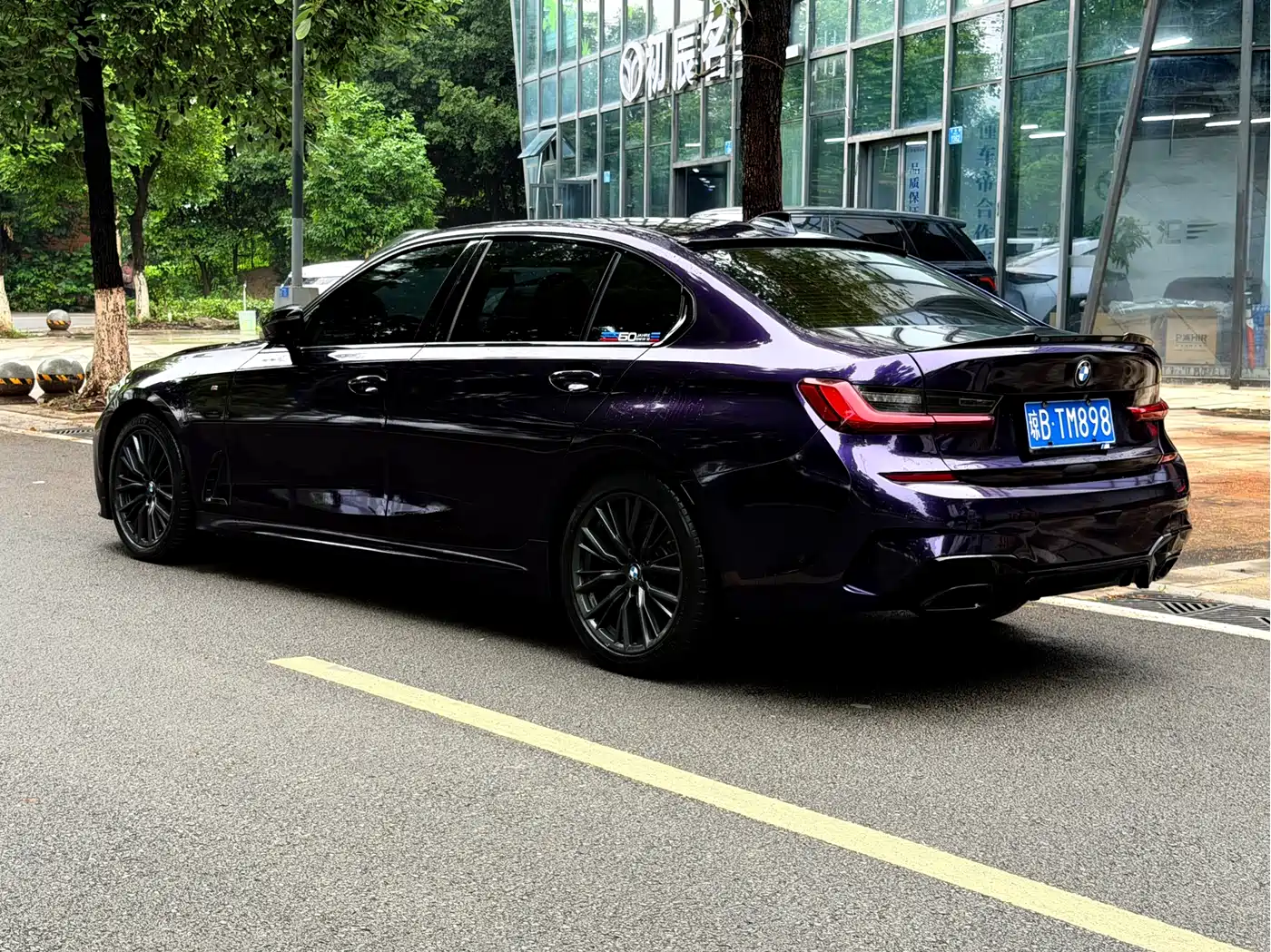 BMW 3 Series 2022 Facelift 325Li M Sport Shadow Edition фото 6