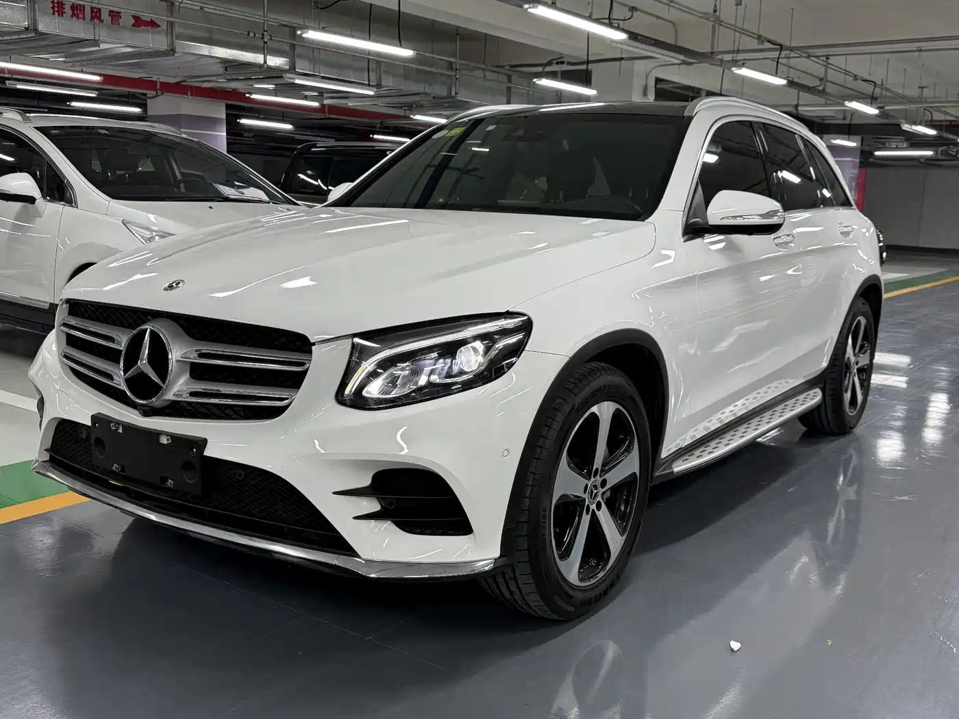 Mercedes-Benz GLC 2017 GLC 260 4MATIC Luxury фото 3