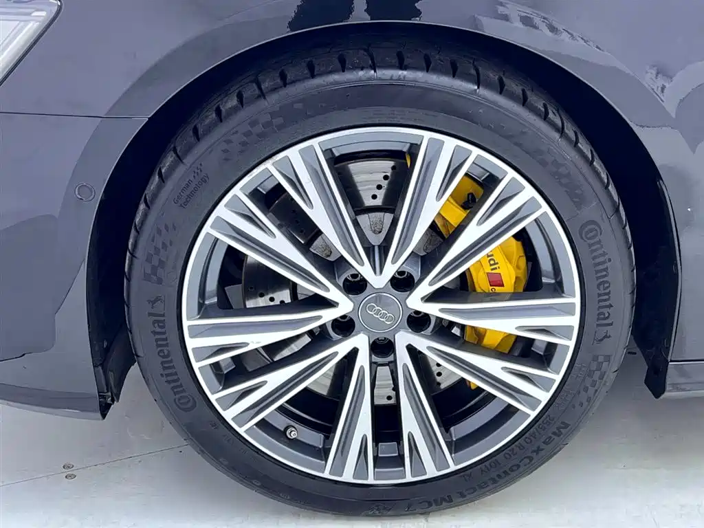 Audi A6L 2020 45 TFSI quattro Premium Dynamic фото 11