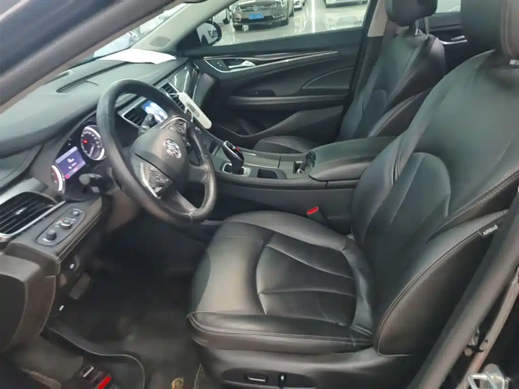 Buick LaCrosse 2022 652T Luxury фото 7