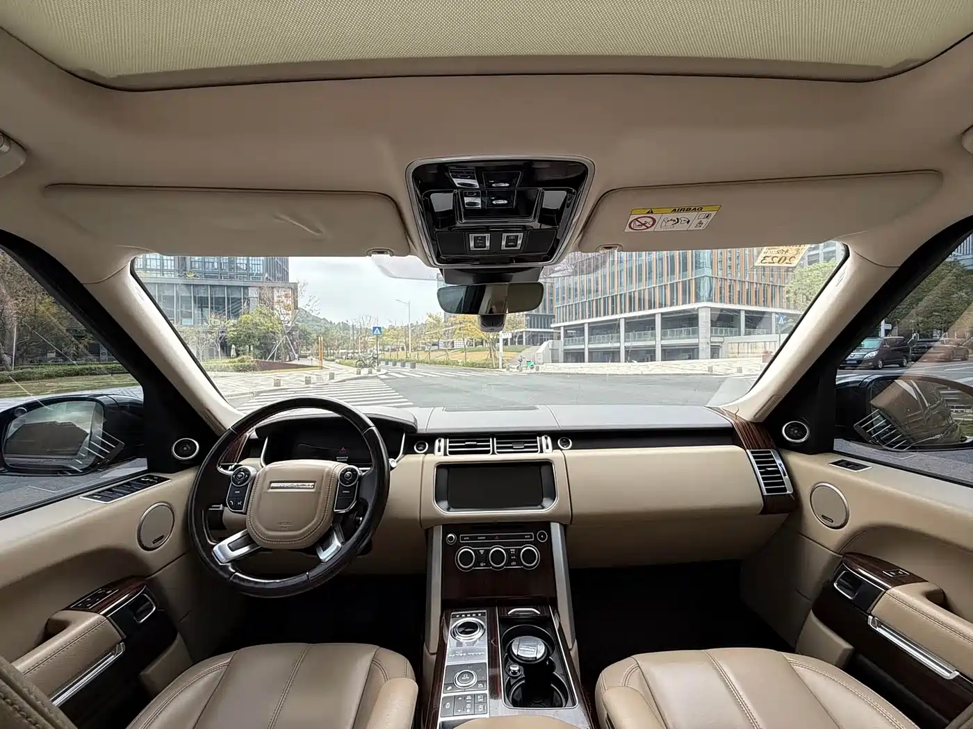 LAND ROVER RANGE ROVER