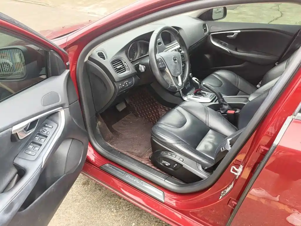 Volvo V40 2017 2017 T3 Inscription