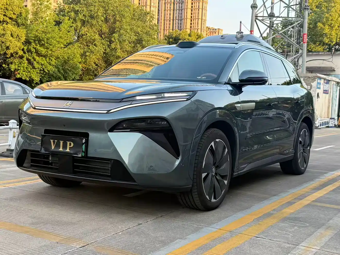 BYD Tang L 2025 DM 175KM Drone Player Edition