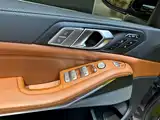 Photo 9 - BMW X7