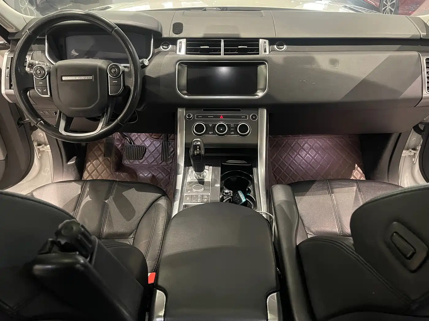 Land Rover Range Rover Sport 2017 3.0 SC V6 SE фото 11