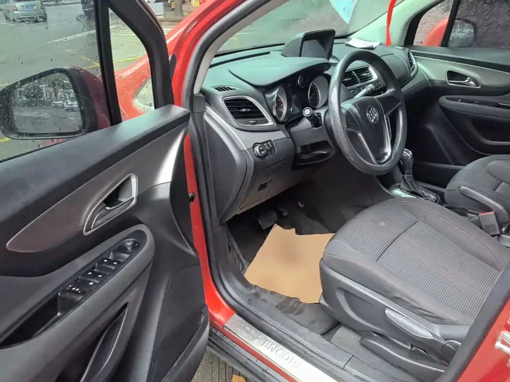 Фото 16 - Buick Encore