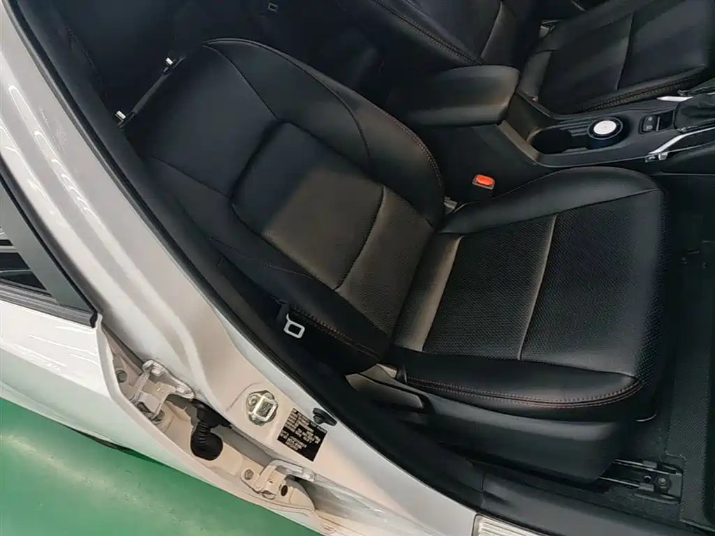 Toyota Corolla 2023 1.8L Smart Hybrid Dual Engine Pioneer Edition фото 25