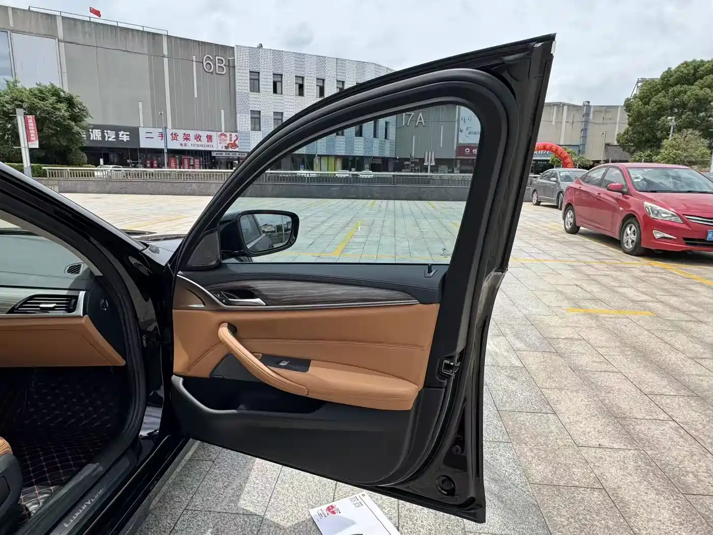 BMW 5 Series 2019 530Li Leading Luxury Package фото 32