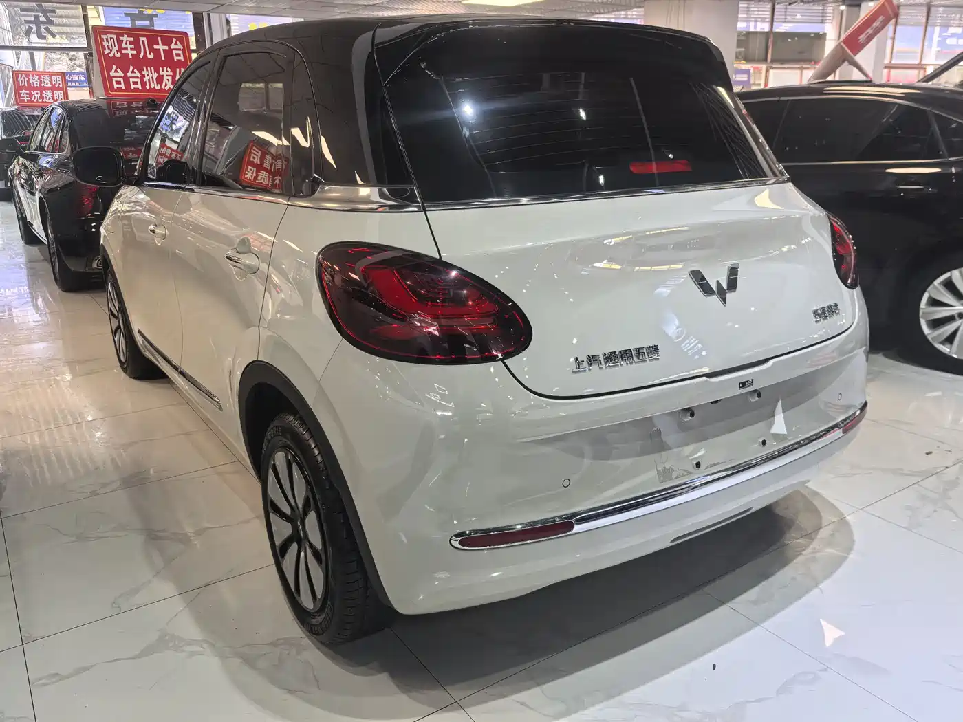 Фото 8 - Wuling Motors Wuling Bingo