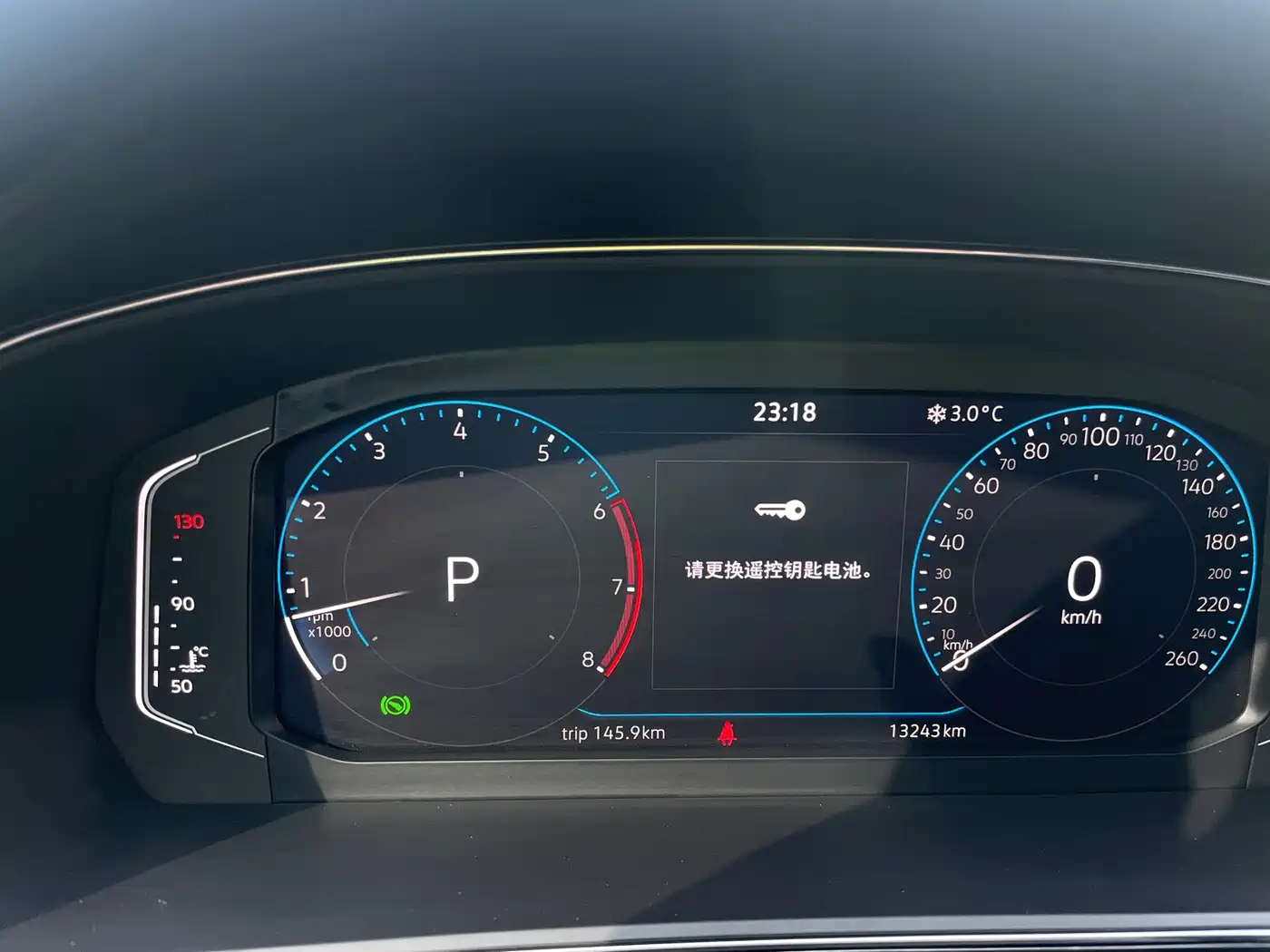 Volkswagen Passat 2025 Outstanding 380TSI Starlight Dragon Soaring Edition фото 9