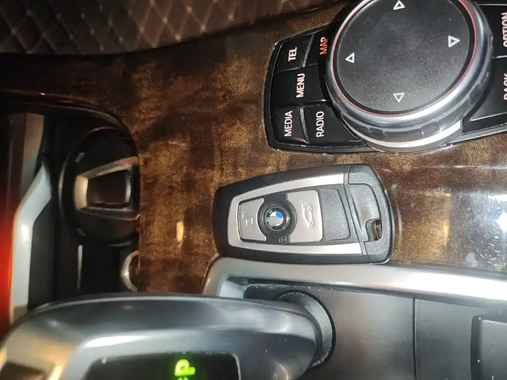 BMW X3 (Import) 2014 xDrive20i X Design Package фото 9