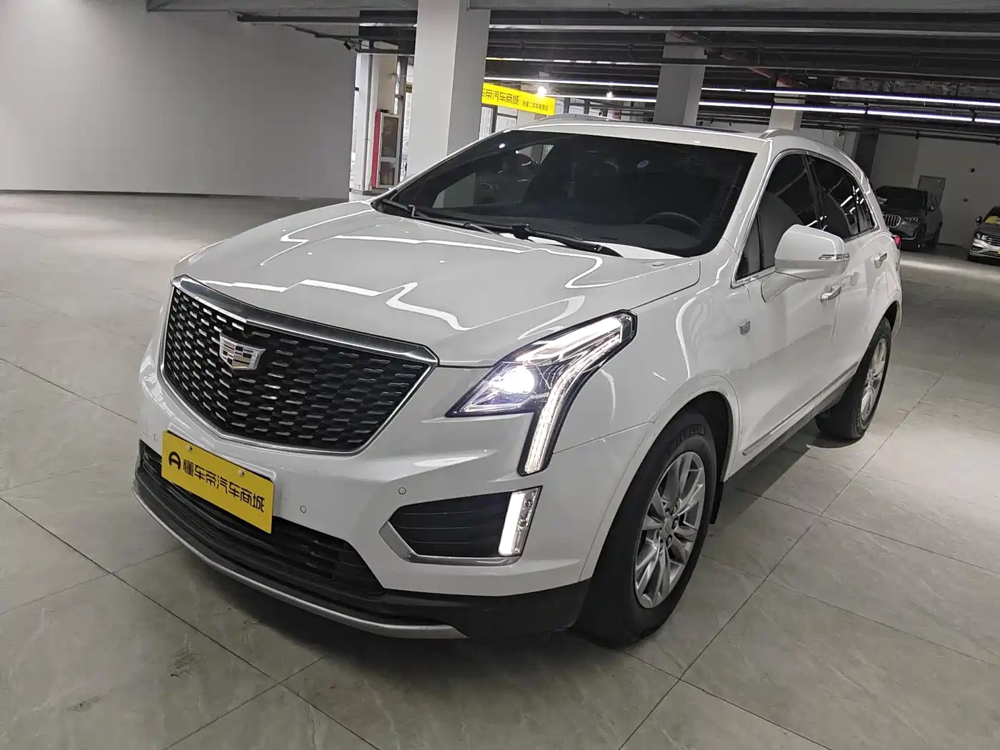Cadillac XT5 2022 2.0T 2WD Luxury