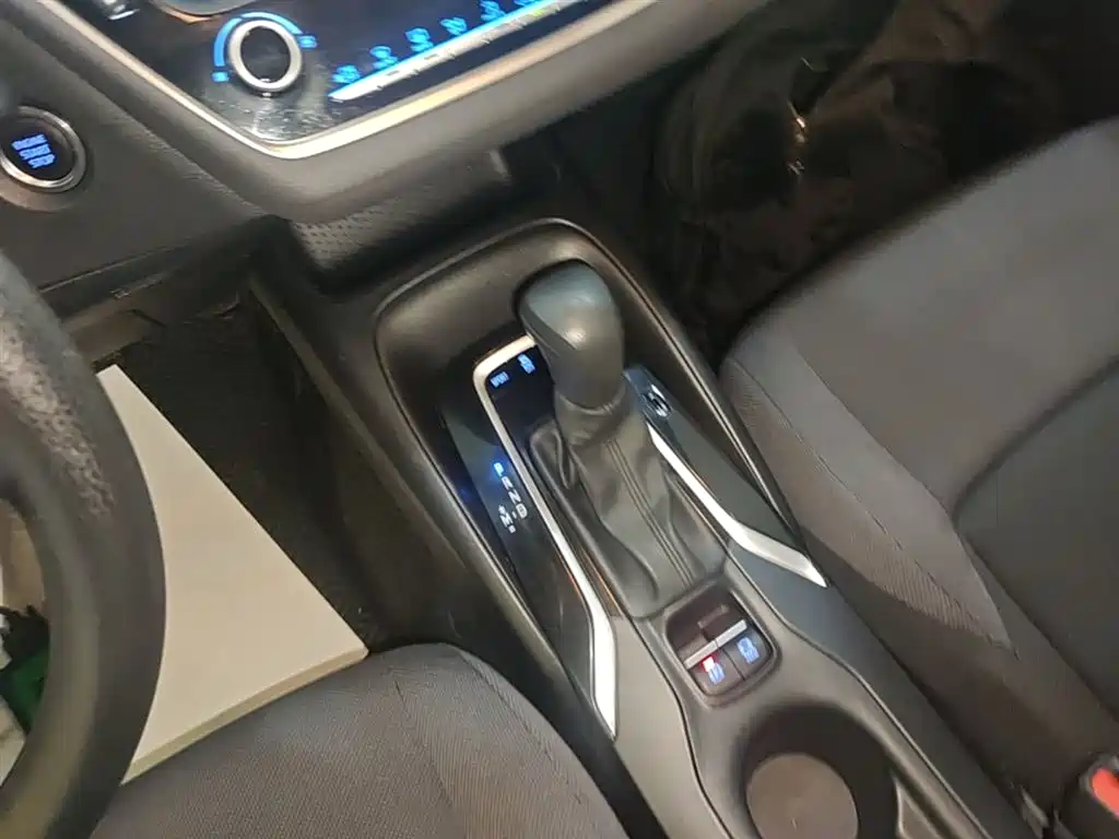 Toyota Levin 2021 185T CVT Luxury Edition фото 14