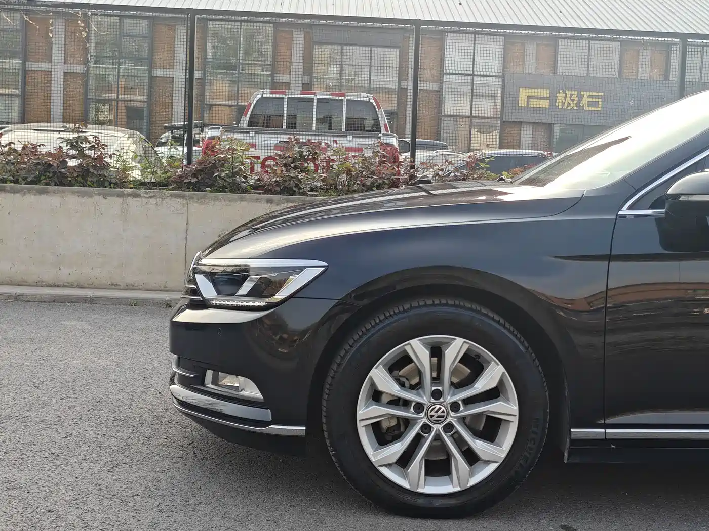 Volkswagen Magotan 2019 330TSI DSG Luxury China V фото 6
