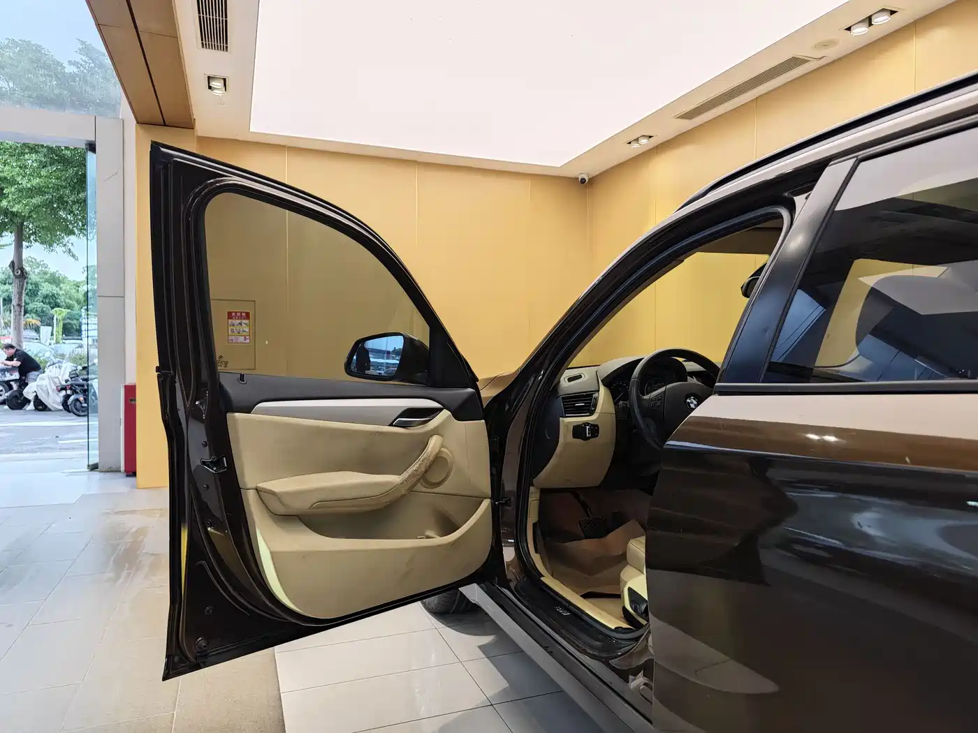 BMW X1 (Import) 2012 sDrive18i Luxury фото 7