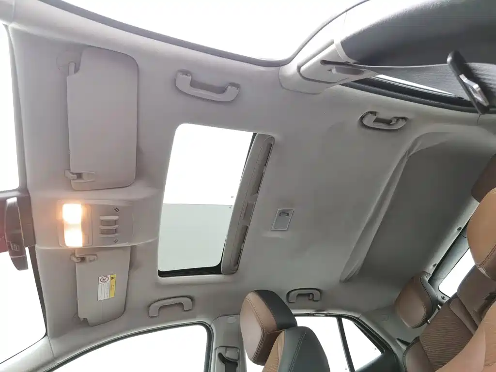 Фото 14 - Buick Encore