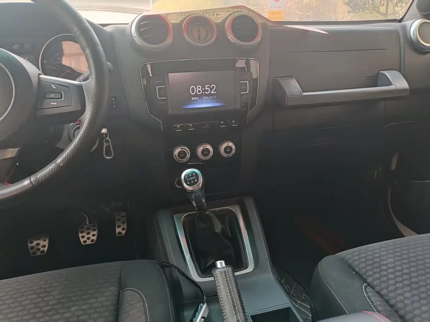 BAIC ORV Beijing Offroad BJ40 2016 Model 40L 2.0T Manual 2WD Luxury фото 5
