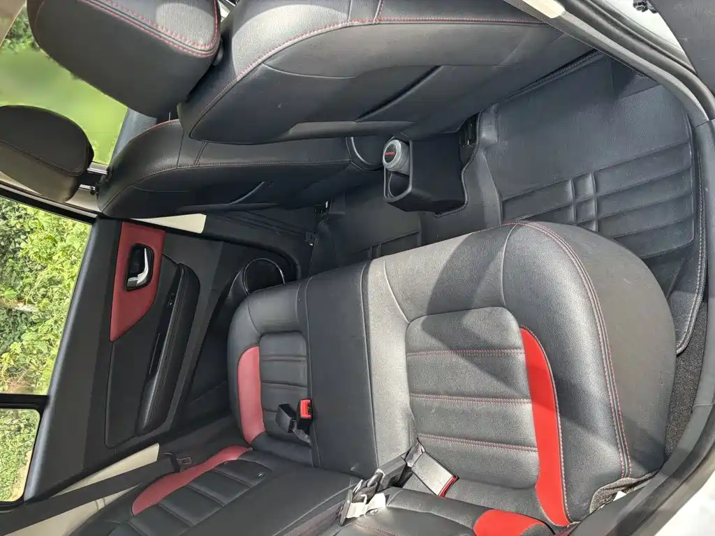 Haval H1 2015 2015 1.5L AMT Urban